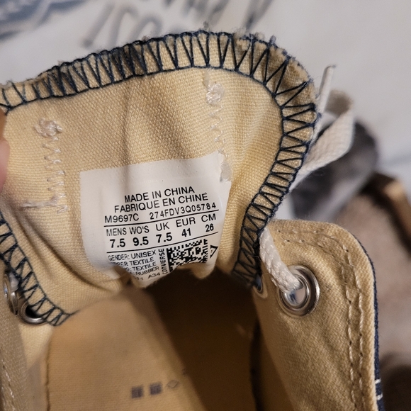 Low top Converse - Picture 3 of 3